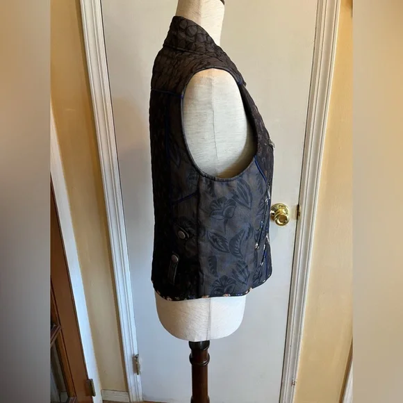 *SOLD*Coach Floral Silk Quilted Zip-Up Vest - Picture 5 of 10